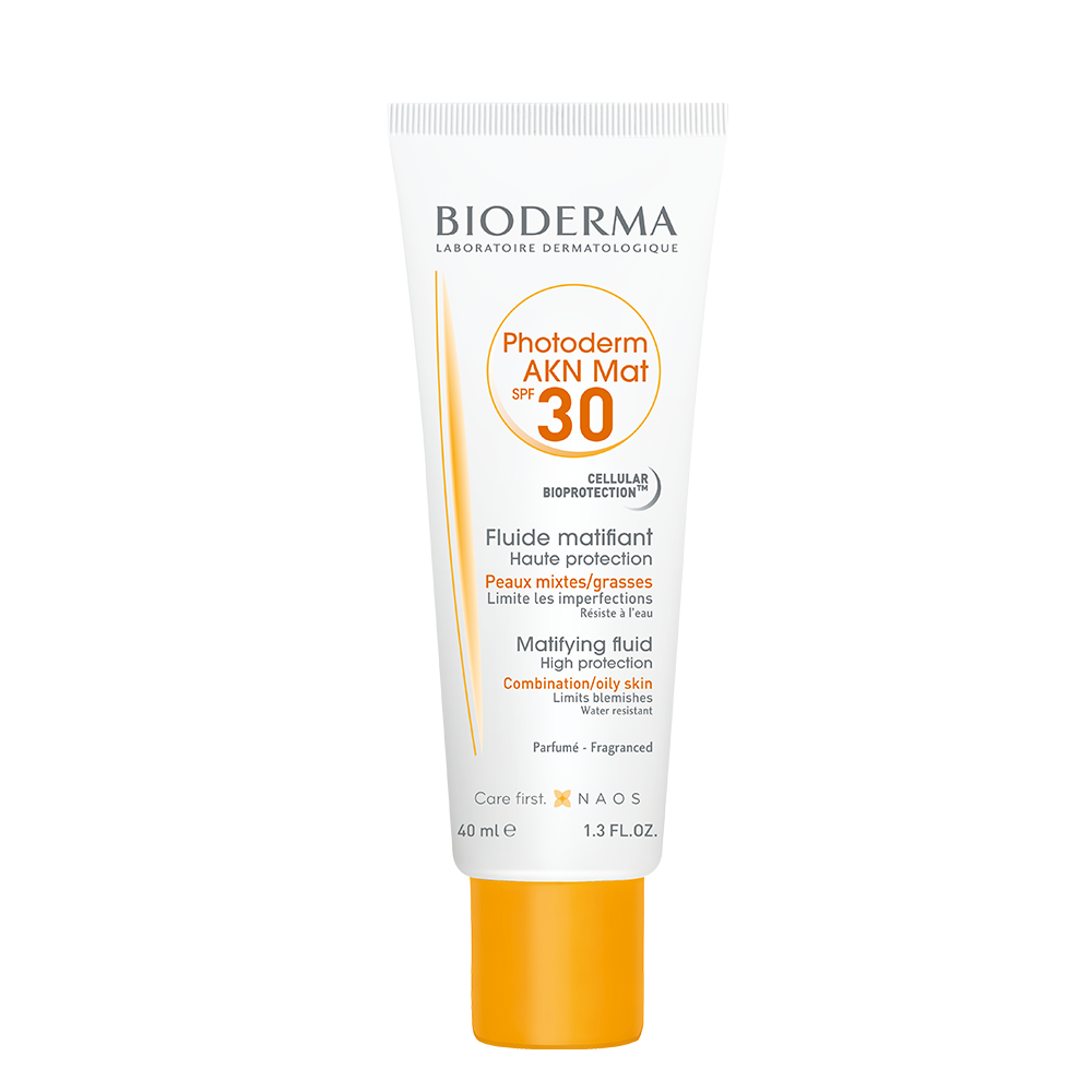 6. BIODERMA PHOTODERM AKN MAT SPF30